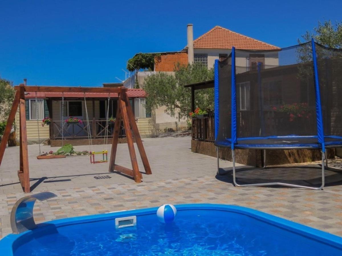 Fabulous Holiday Home In Pako Tane With Swimming Pool Pakoštane Chambre photo